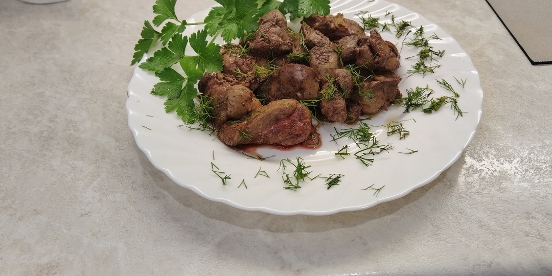 Как вкусно пожарить куриную печень на сковороде.