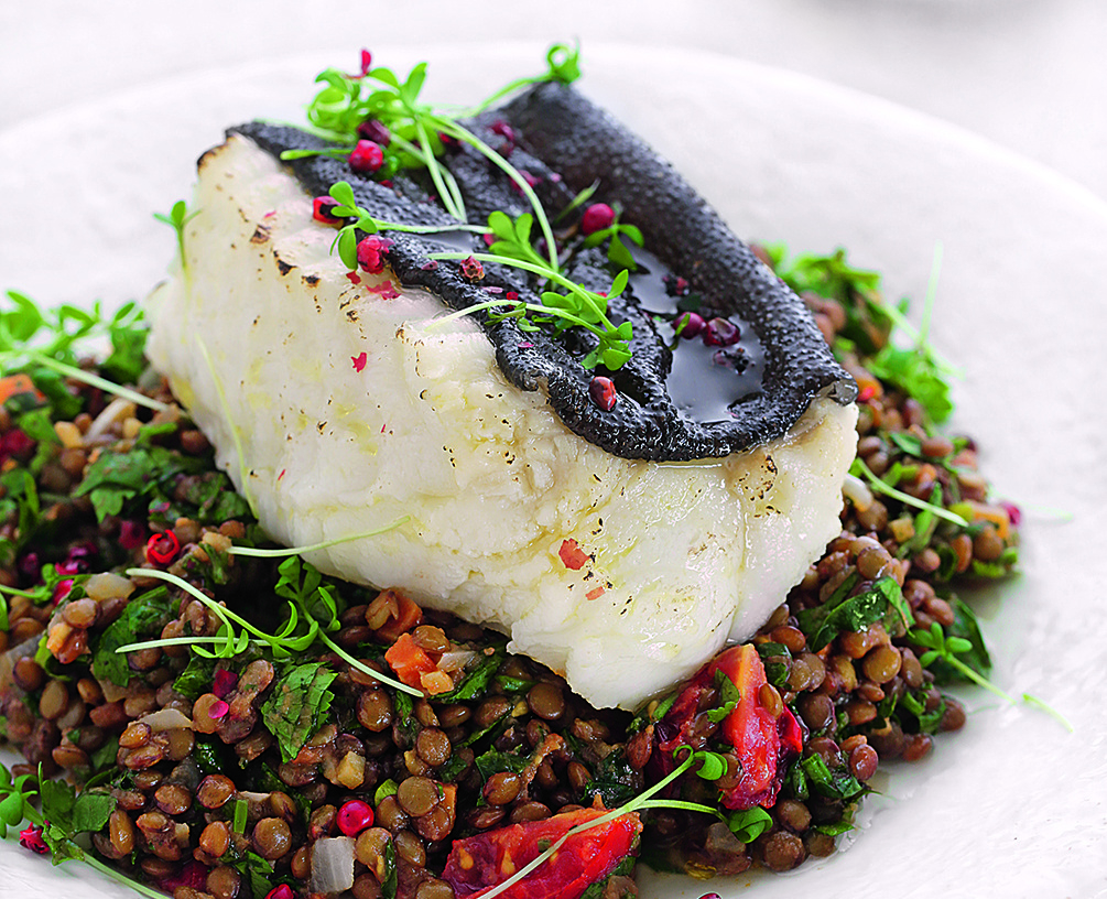 Зубатка с чечевицей