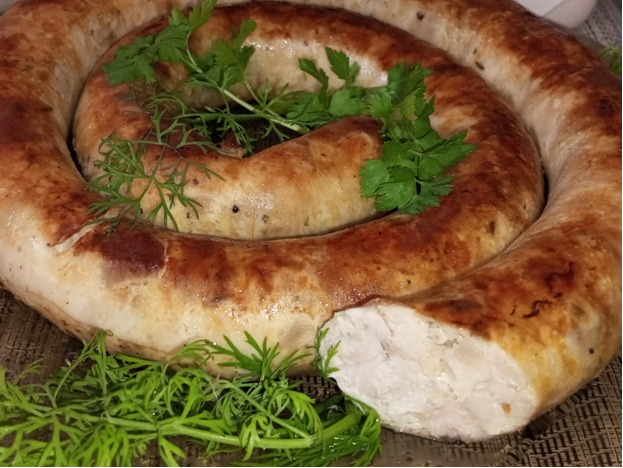 Домашняя жареная колбаса.