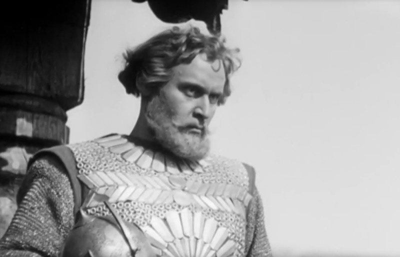 Пожарский готовит восстание. Кадр из фильма "Минин и Пожарский" (1939).