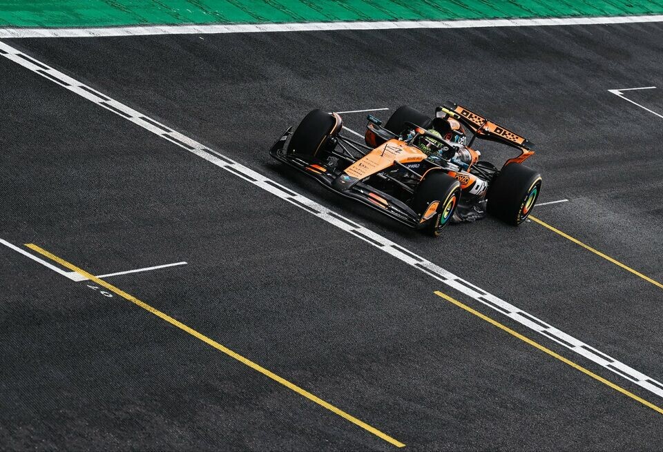    Трансляция гонки Формулы 1 в БразилииMcLaren