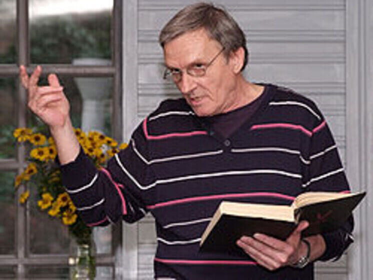     Хлебниковед и поэт Сергей Бирюков. Автор фото: Алексей Балакин.