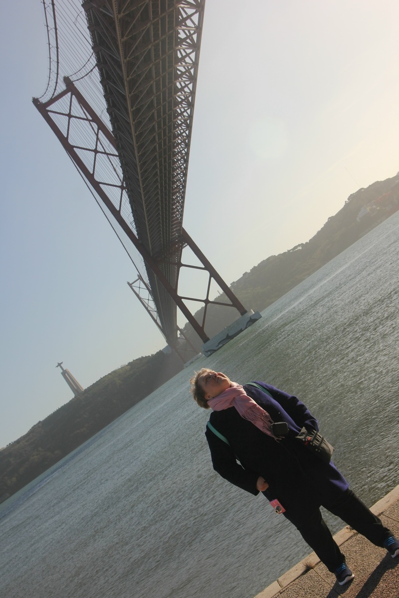 Лиссабон. Мост 25 апреля