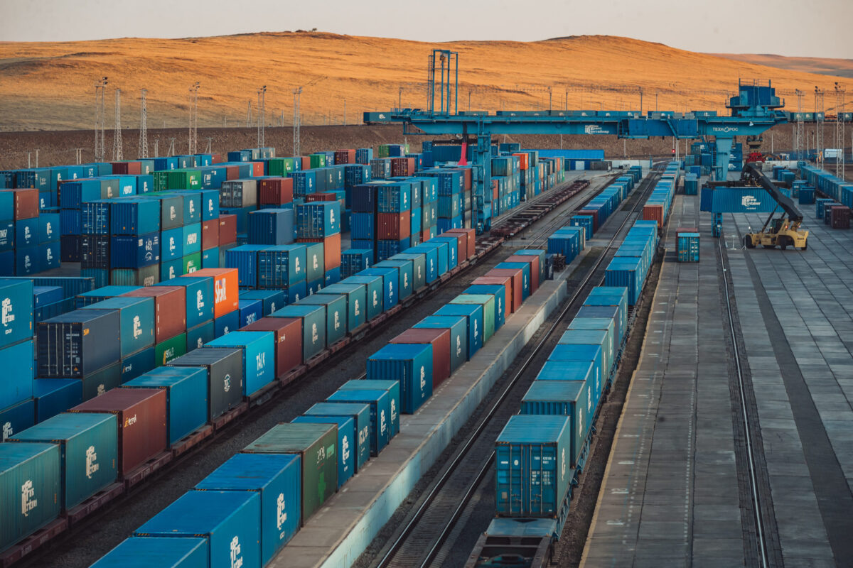 Терминал ТрансКонтейнера. Источник фото: Яндекс.Картинки