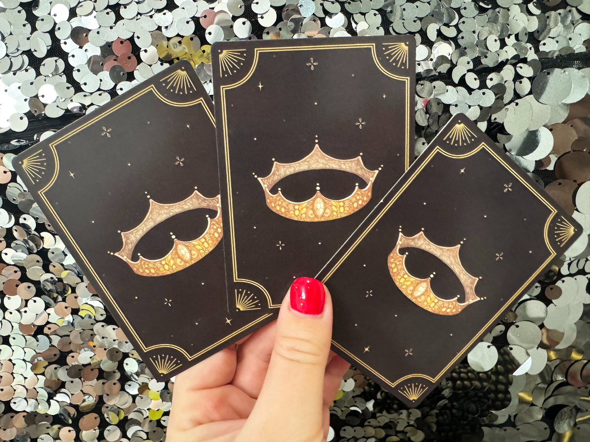 Таролог Маша Эвэнс