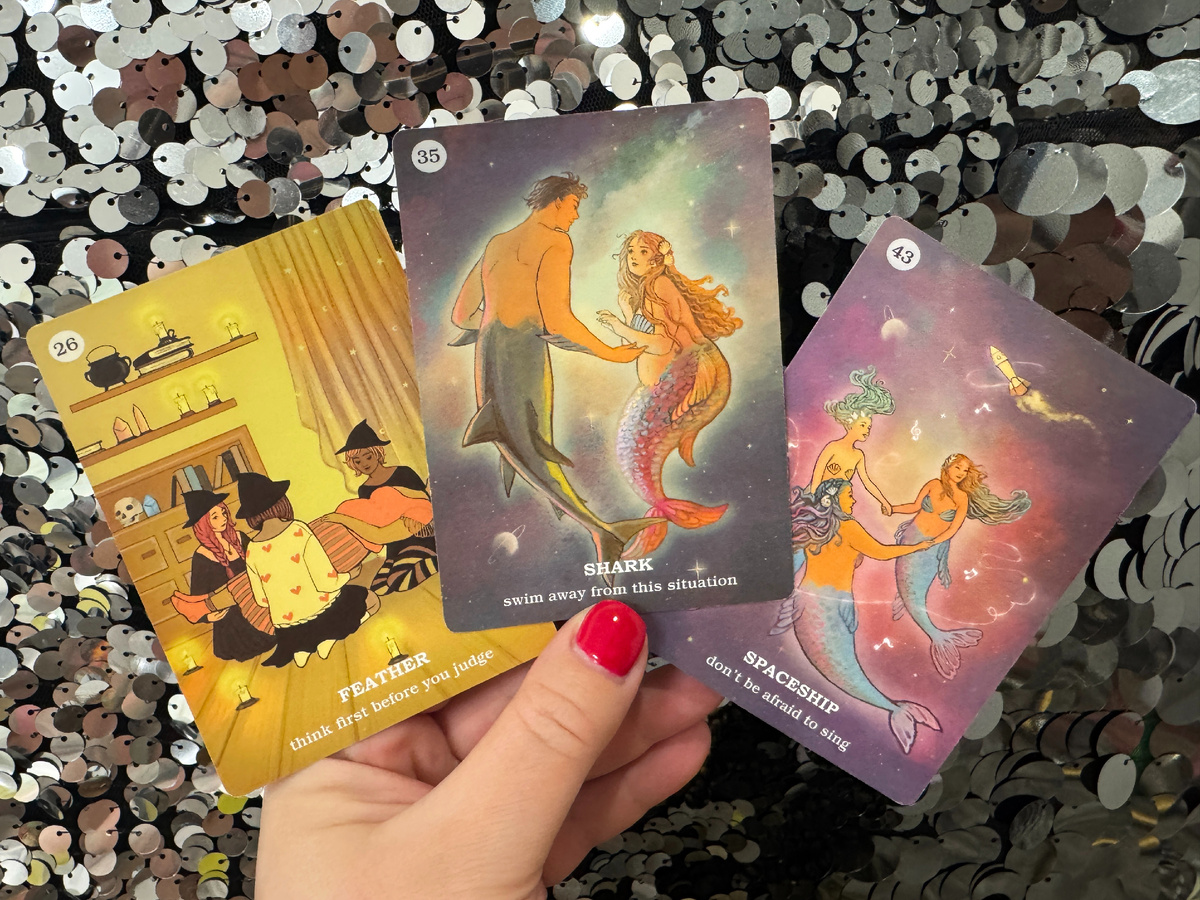 Таролог Маша Эвэнс