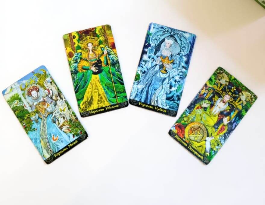 НУЖНО СОСРЕДОТОЧИТЬСЯ И ВЫБРАТЬ КАРТУ ⤴️