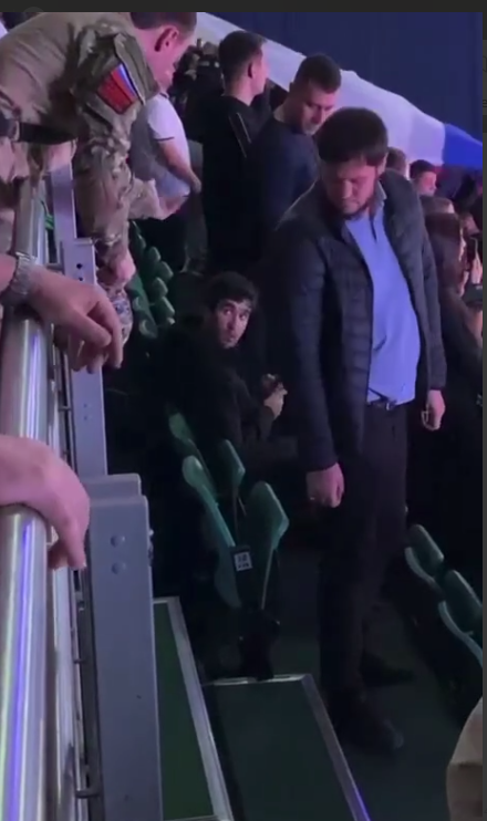 Скриншот из видео листайте