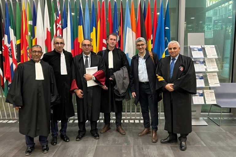 Команда юристов, представляющих жертв геноцида, представила документальные доказательства, подтверждающие судебное преследование Израиля в Международном уголовном суде ("Аль-Джазира").