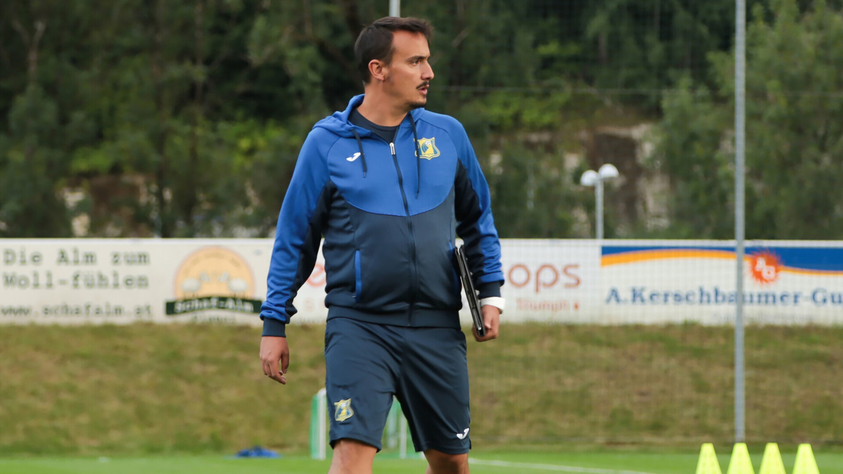 Главный тренер "Ростова" Джонатан Альба. Фото ФК Ростов 