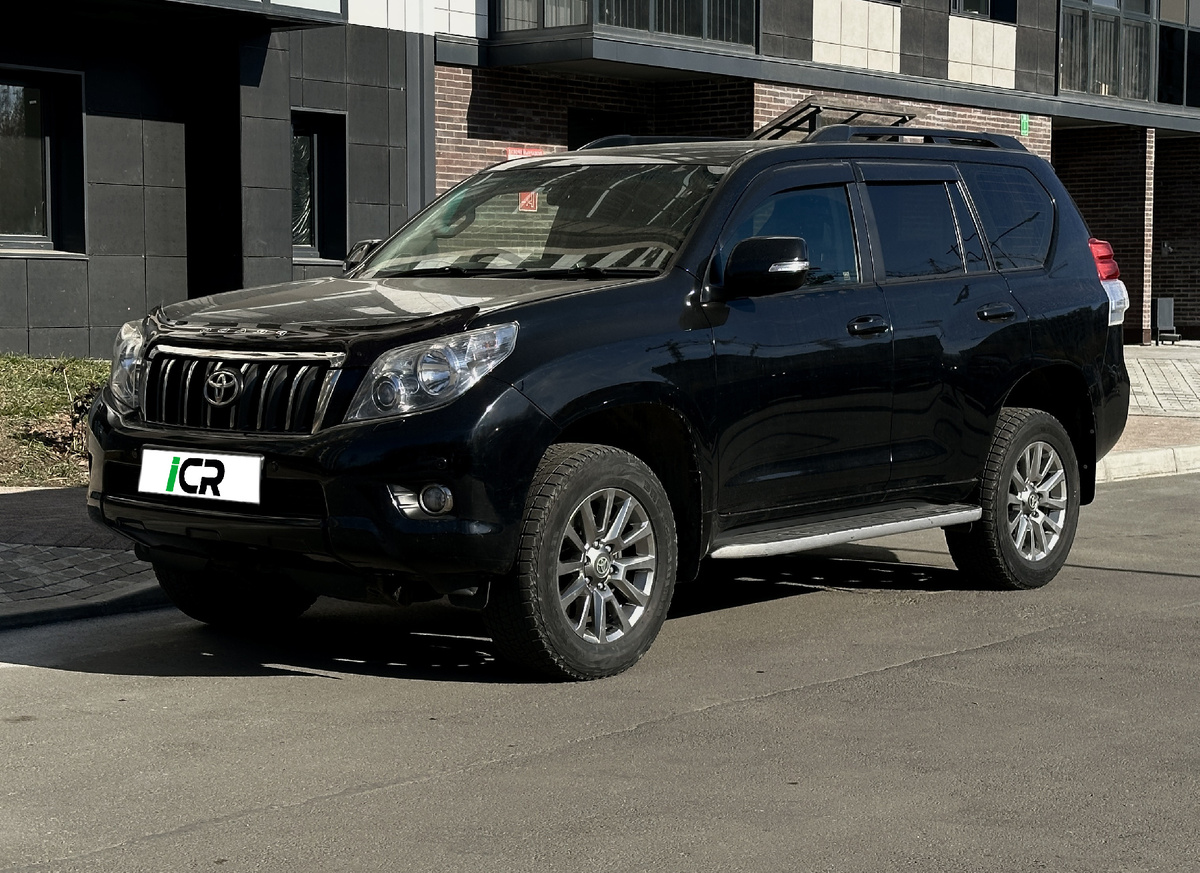 Toyota Land Cruiser Prado — легендарный SUV, сочетающий престиж, безопасность и настоящую проходимость
