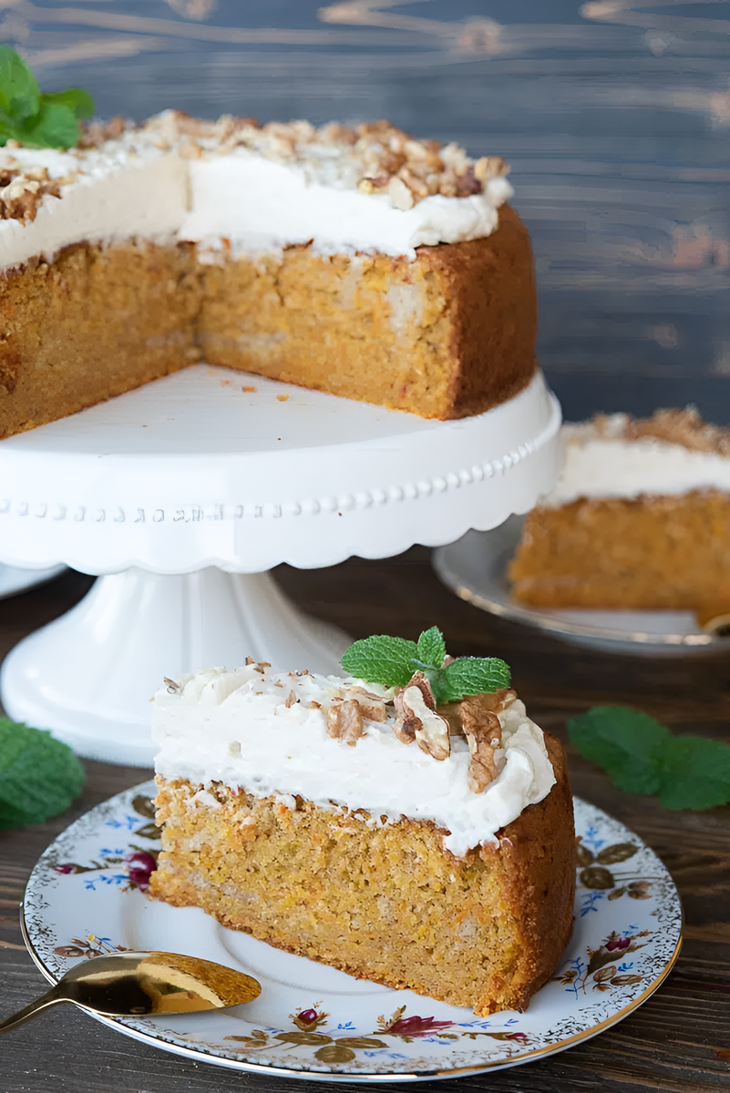 Морковный пирог с корицей и грецкими орехами