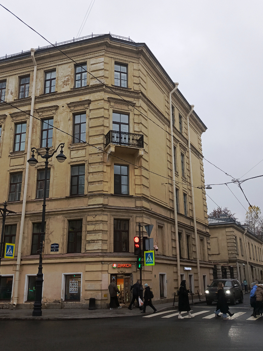 Ул. Миллионная, 23