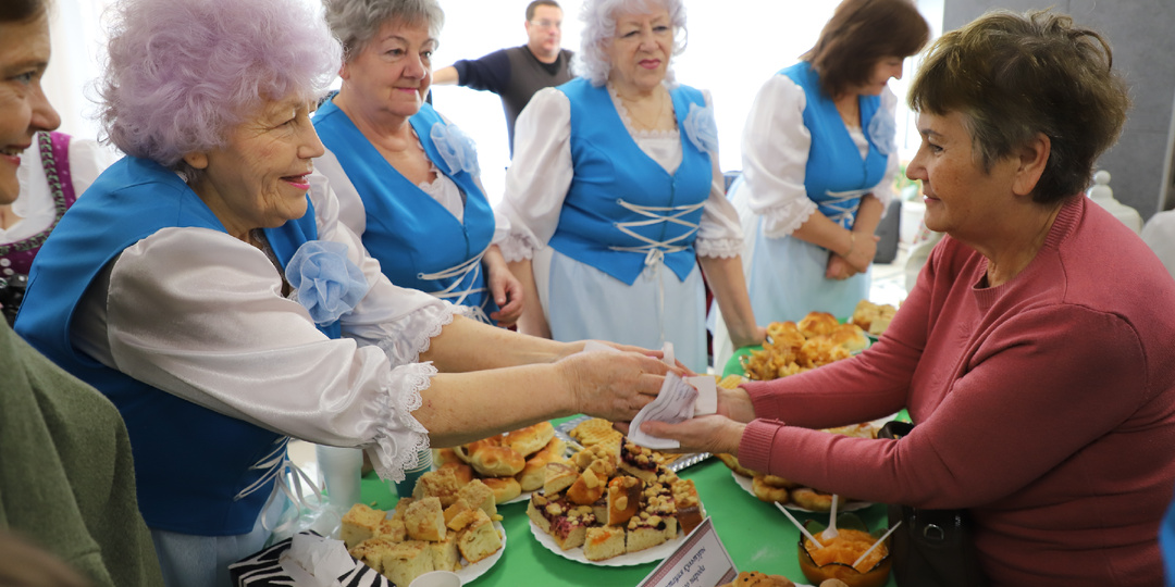 «Возьмёмся за руки, друзья!»