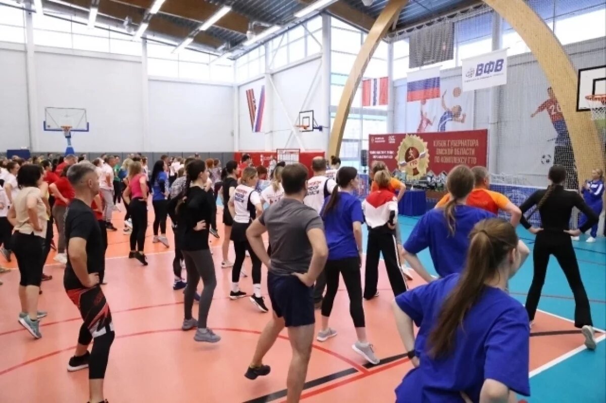    Двадцать восемь команд вышли на старт Кубка Губернатора по ГТО в Омске