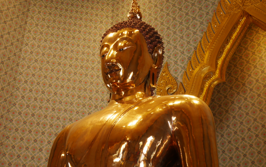 5,5 тонн золота в одной статуе Будды - рекорд, который не побить никому