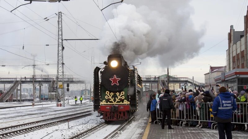     Прибытие поезда Деда Мороза в Барнаул. 2022 год. Анна Зайкова.