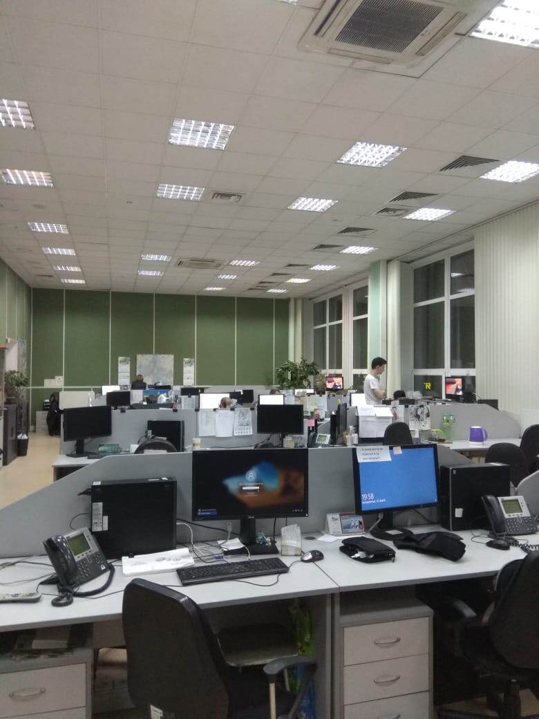 Ещё недавно мой мир ограничивался офисными стенами, KPI и отчётами. Но один смелый шаг изменил всё...