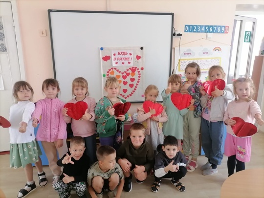    В детском саду «Аленушка» "Наша газета"