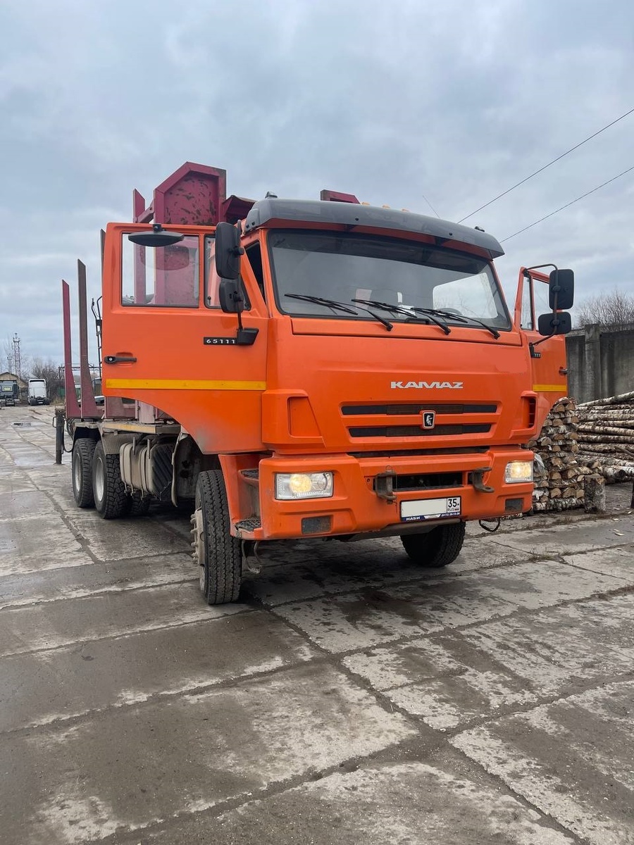 КАМАЗ-65115 на площадке ТракСистемс