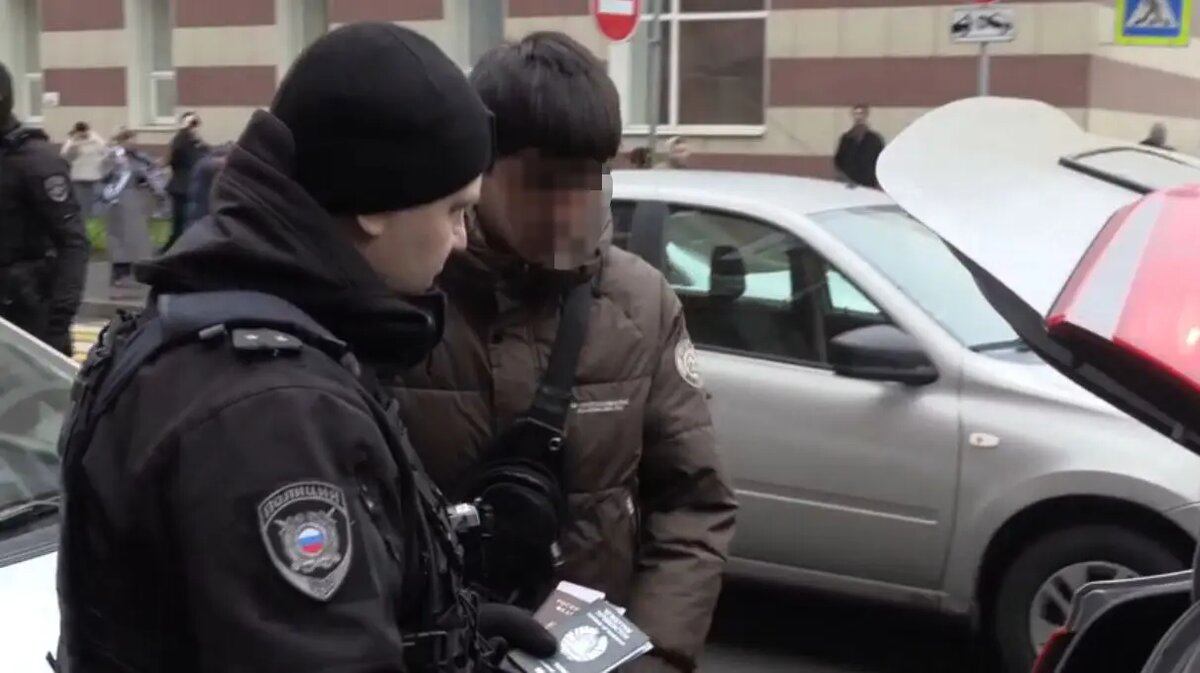    Фото: кадр видео ГУ МВД по Петербургу и Ленобласти