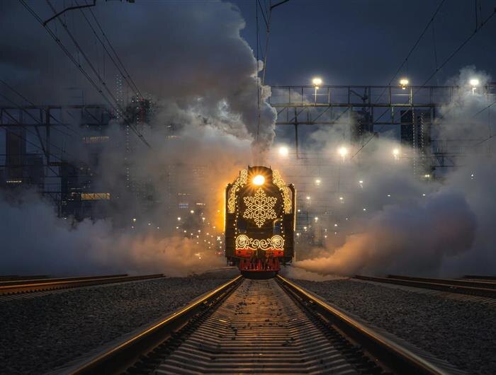    ФОТО: "Поезд Деда Мороза" https://poezddedamoroza.ru/