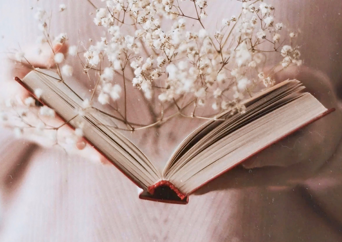 Раскрыть свой дар — раскрыть себя как книгу, между страниц которой чего только нет…