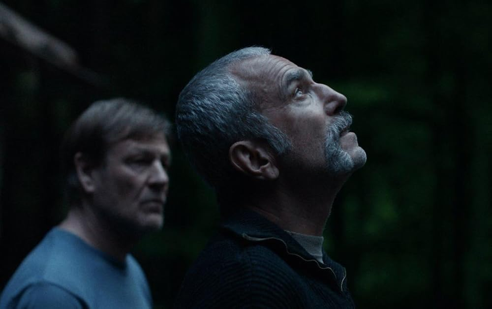 Кадр из фильма «Anemone». Режиссер: Ронан Дэй-Льюис. Производство: Absinthe Film Entertainment, Focus Features, Granada Film Productions, Plan B Entertainment