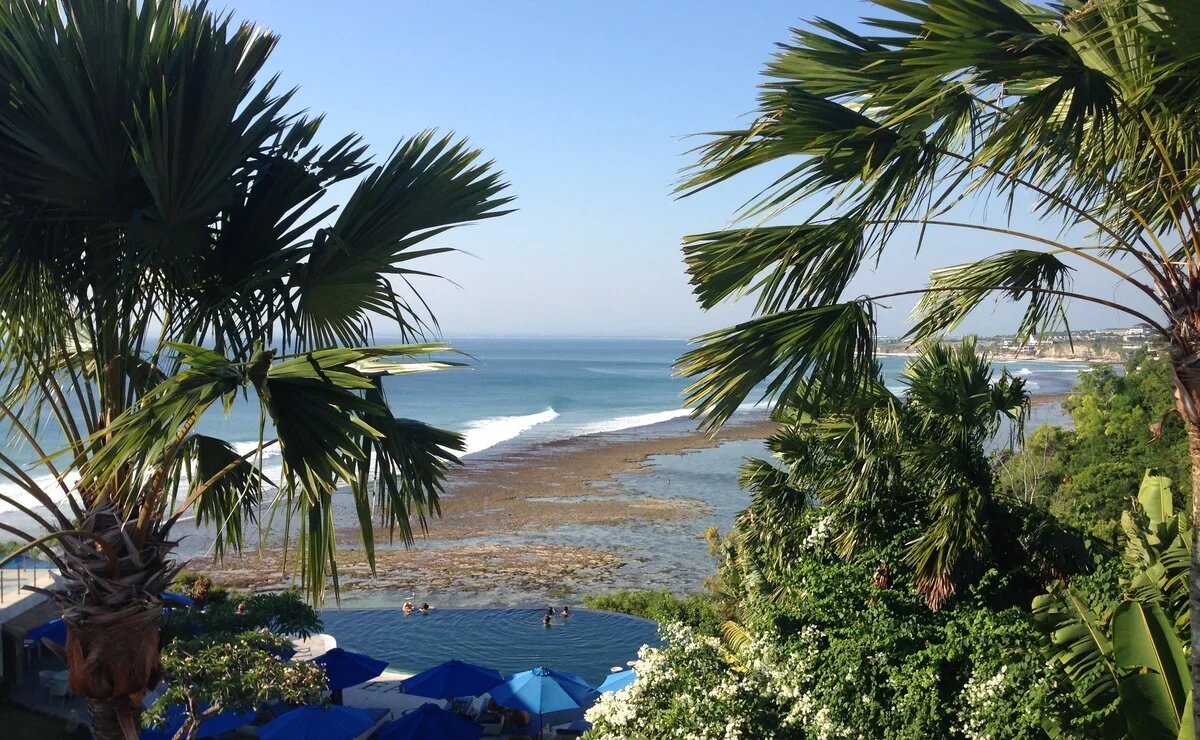    Названа страна, куда россияне сейчас едут охотнее, чем в Таиланд и Китай