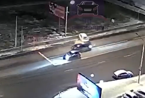     Жёсткая авария в красноярском микрорайоне Солнечный