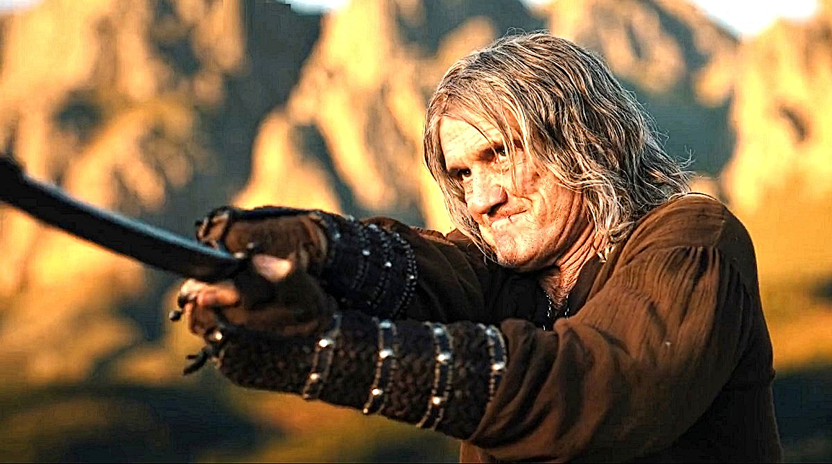 - Я злой и страшный Серый Кот / Готов порвать за банку шпрот! 