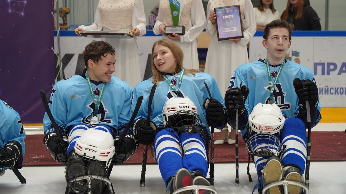    Команда «Югра следж» выиграла традиционный турнир по следж-хоккею в Ханты-Мансийске