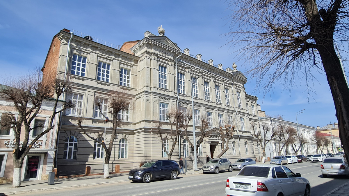 Сызрань, улица Советская 45