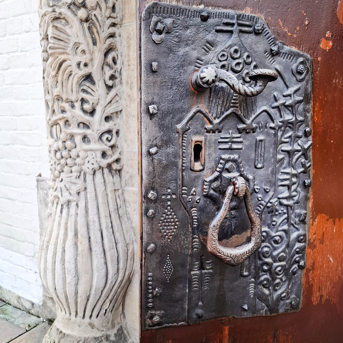 Художественность места - в каждой детали! Фото автора.