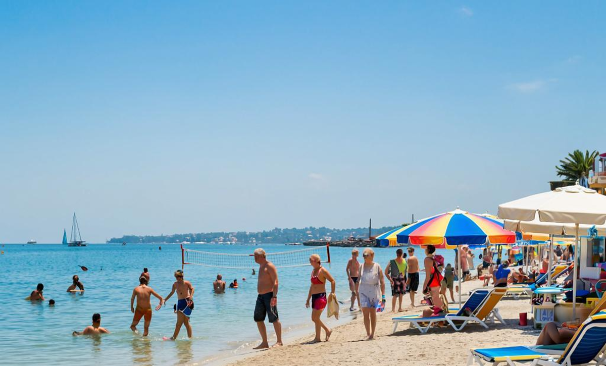 Все изображения в материаале созданы с помощью ИИ