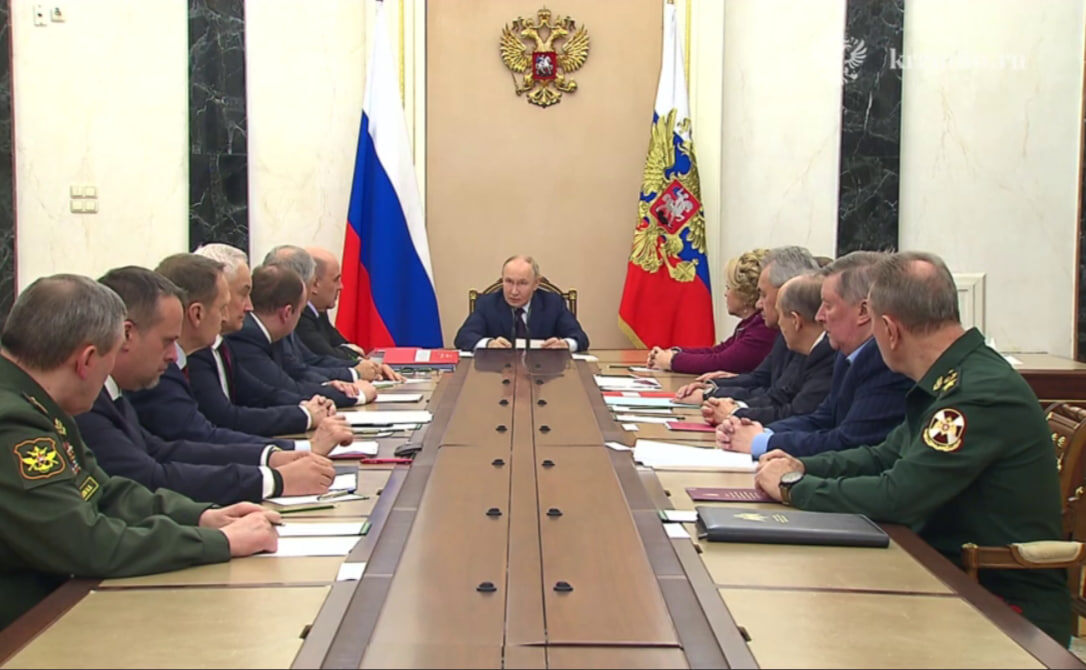    скриншот видео с телеграм-канала "Кремль. Новости"