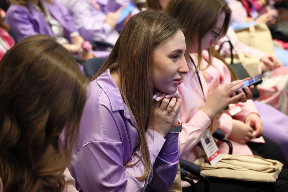 Молодые учителя получили новые знания. Фото: Дмитрий Куткин