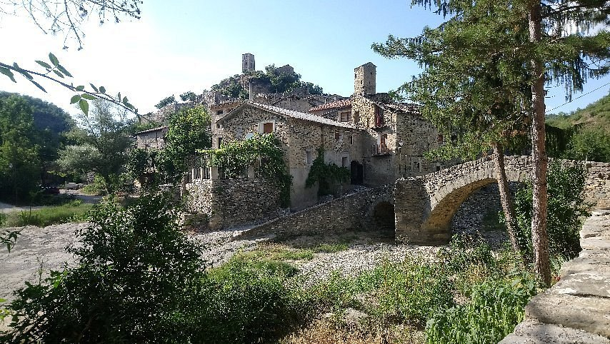 Уэска https://www.tripadvisor.ru/Tourism-g187446-Huesca_Province_of_Huesca_Aragon-Vacations.html