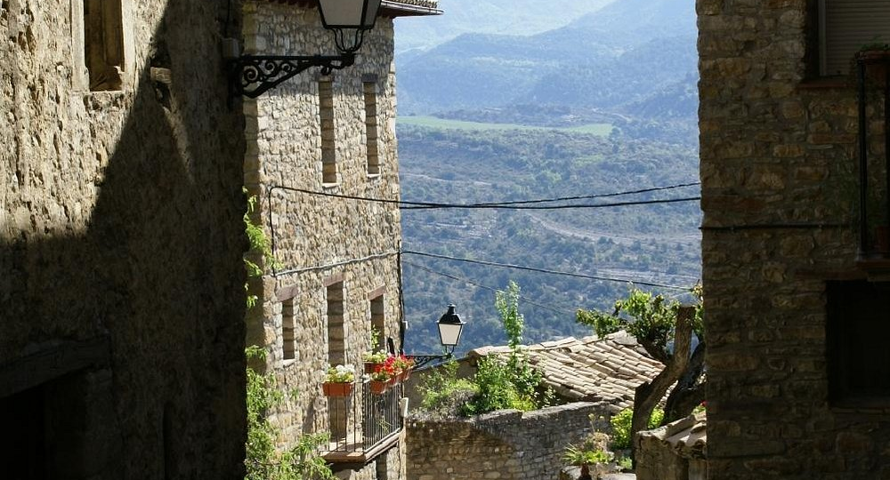 Мистический Арагон. Деревня Уэска, где шабаши ведьм перекликаюстя с молитвами отшельников