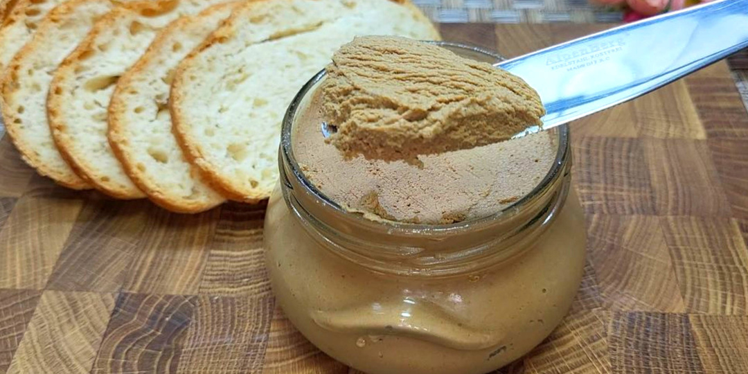 Беру куриную печень и готовлю эту вкуснятину! И на завтрак и на праздничный стол. Нежнейший паштет