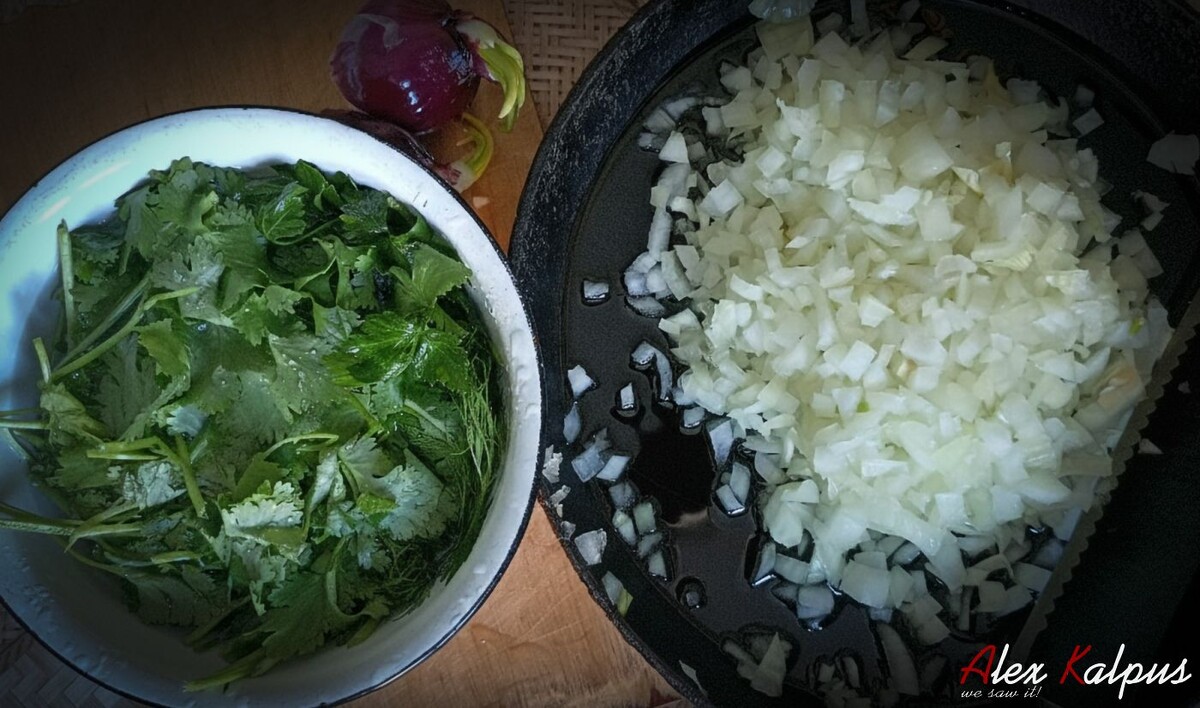 Подготовка зелени и лука к готовке. Мцване Лобио чашушули: грузинский рецепт стручковой фасоли сквозь призму времени и времен года