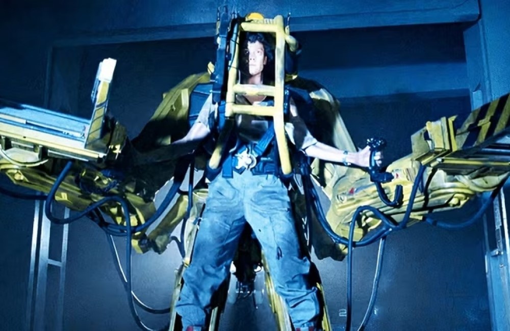     Кадр из фильма «Чужие» (1986)