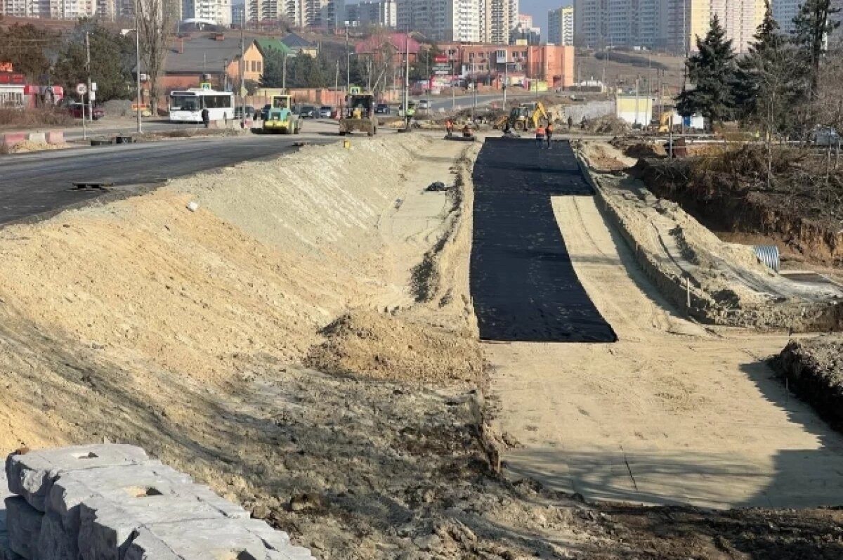    В Ростове сроки окончания реконструкции улицы Вавилова сдвинули на 2026 год