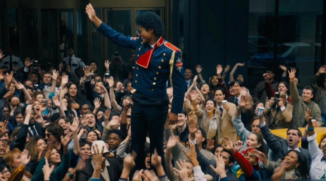     Кадр из фильма «Майкл» (2026)