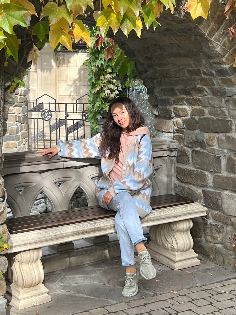 Я Маша - автор канала о творчестве, переезде на юг, рукоделии, немного о путешествиях и полезных находках и рецептах