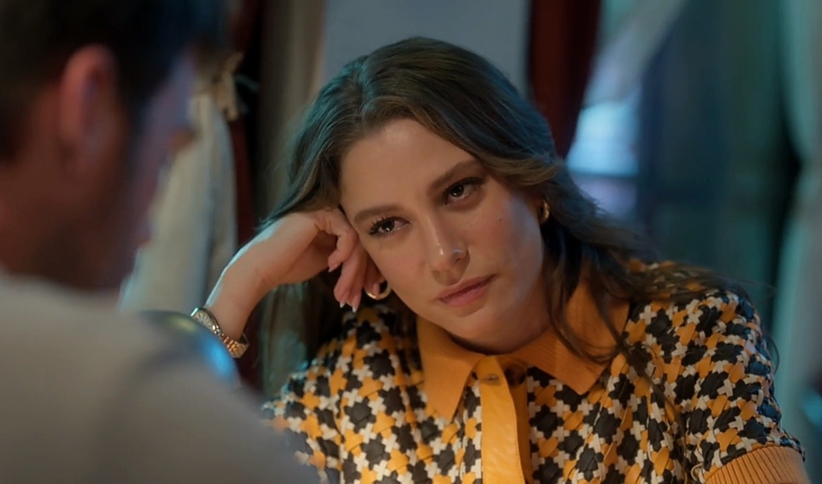 Серенай Сарыкая - главная женская роль в сериале "Семья" 