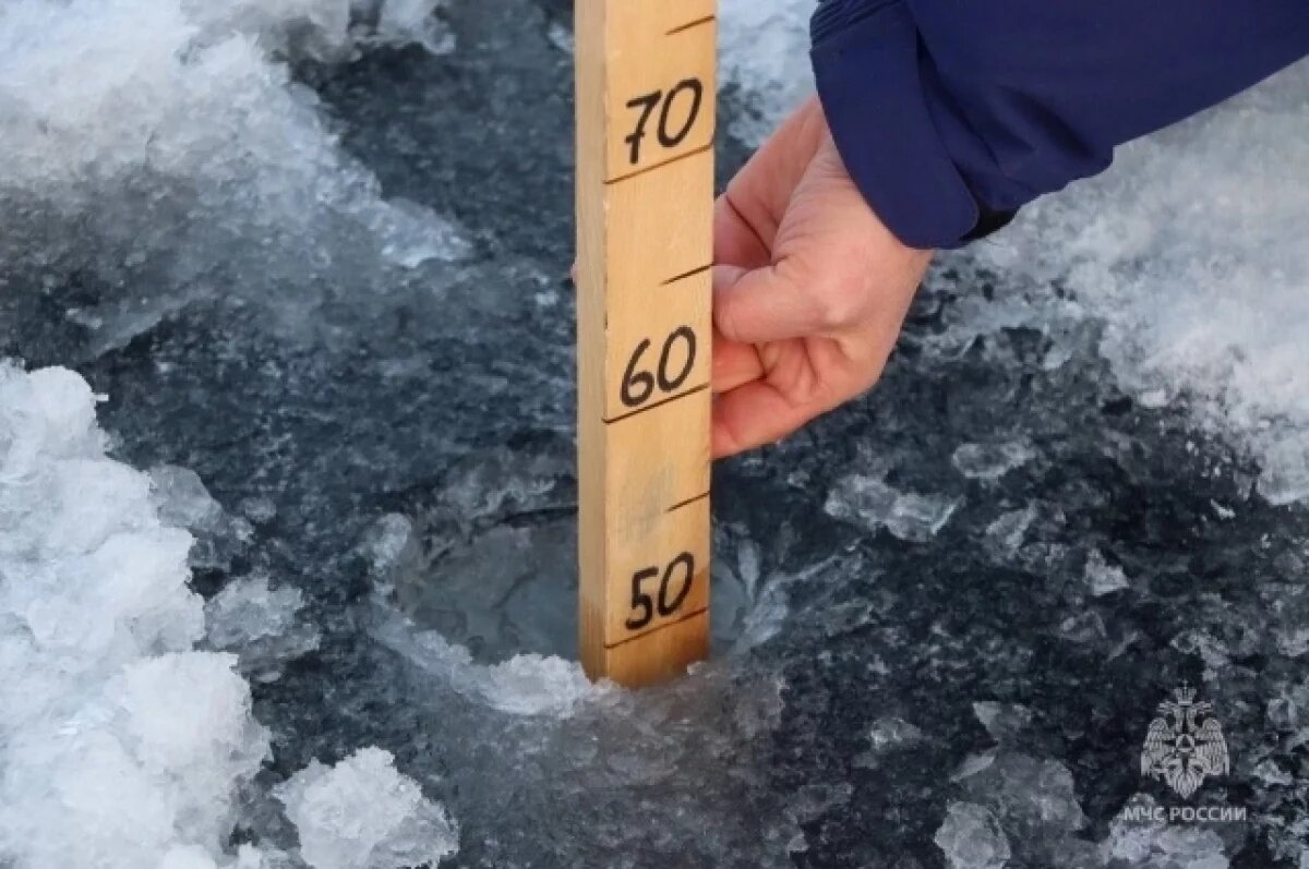    Третью ледовую переправу допустили к эксплуатации в Якутии