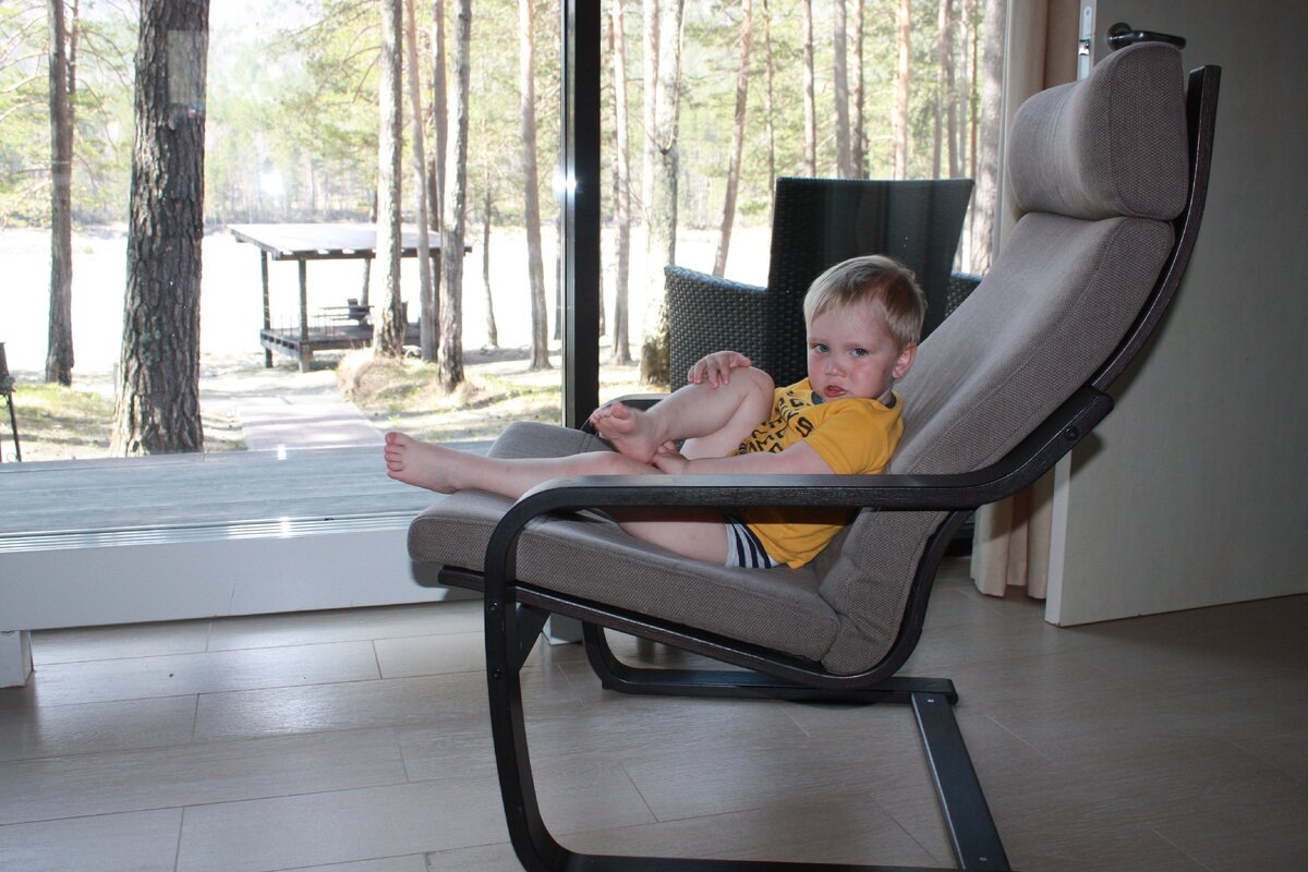 В 2016 году жили в коттедже №1. Ване тогда было 2 года. 