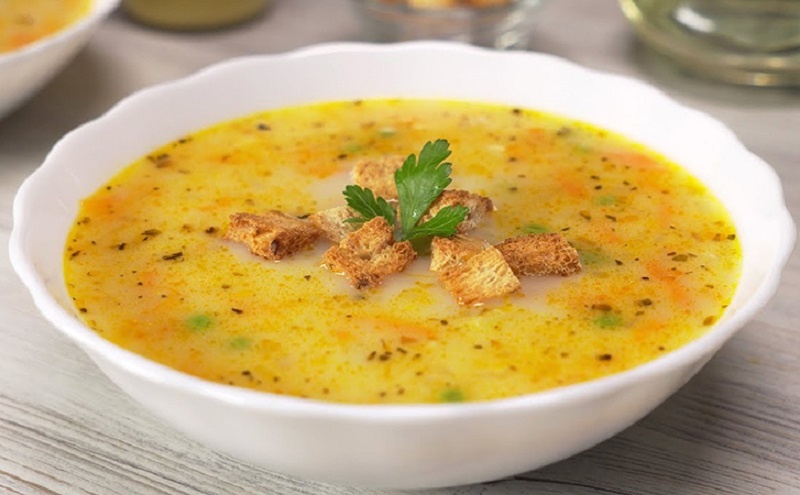 Быстрый сырный суп: вкусный обед за 20 минут  