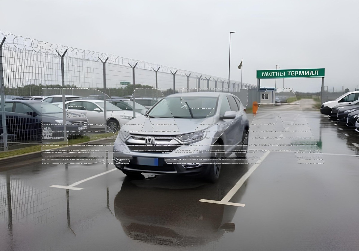    Россиянин потерял 3,3 млн рублей, пытаясь приобрести Honda CR-V из Европы